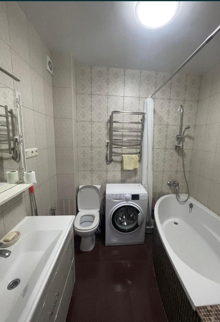 New Studio Apartment Одеса Екстериор снимка